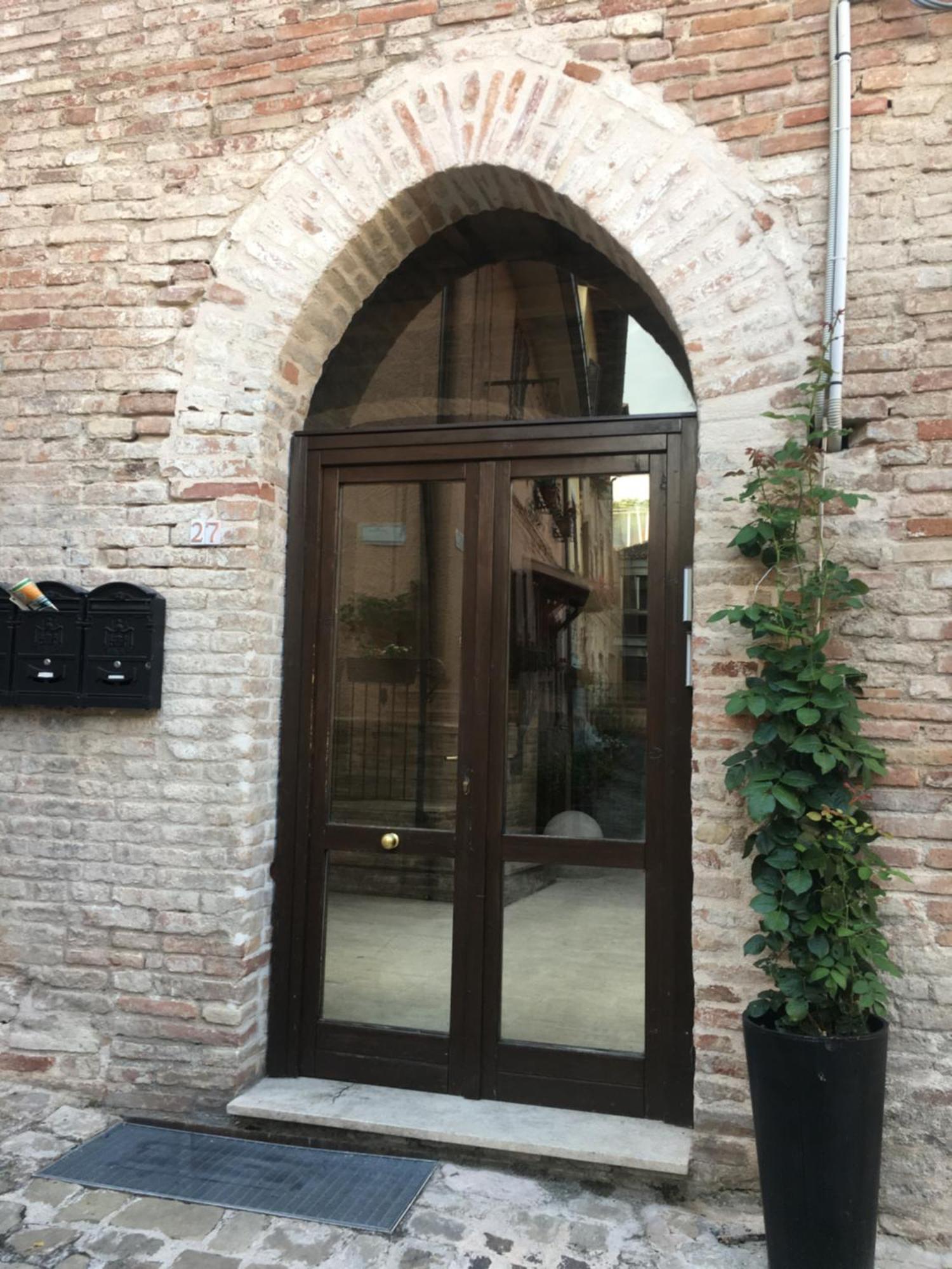 Il Borghetto Medievale Suite Fabriano Exteriér fotografie